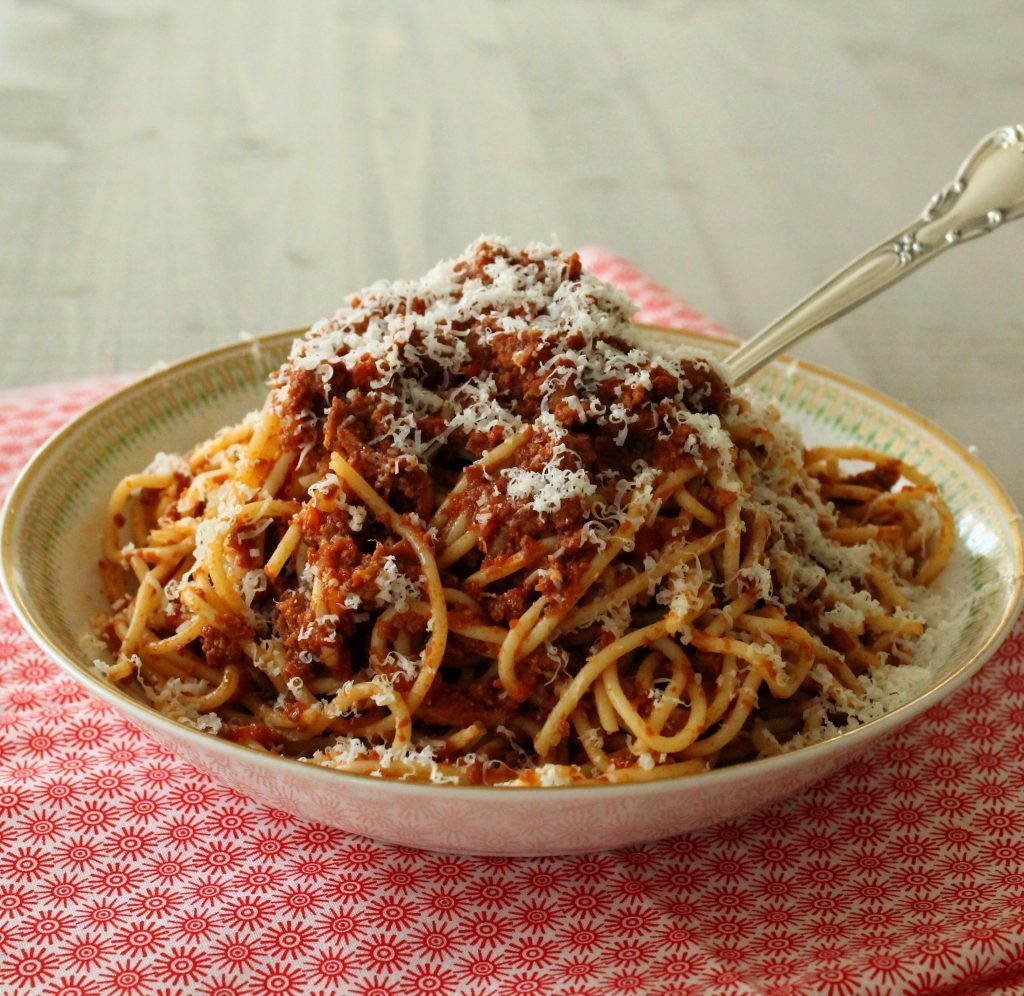 Slow Cooker Bolognese Sauce - Foodtastic Mom