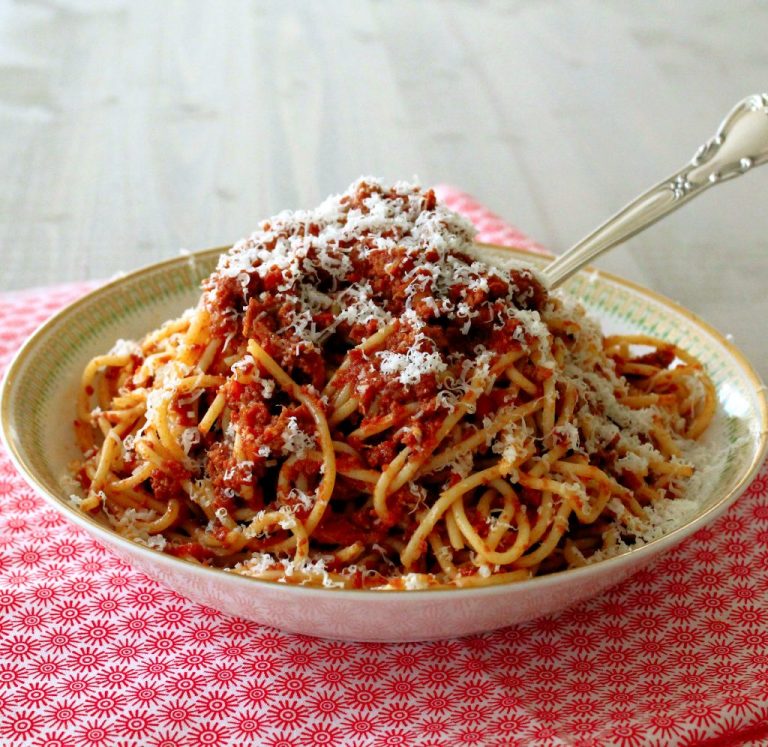 Slow Cooker Bolognese Sauce Foodtastic Mom