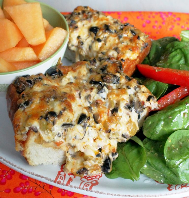 Olive Cheesy Garlic Bread Foodtastic Mom