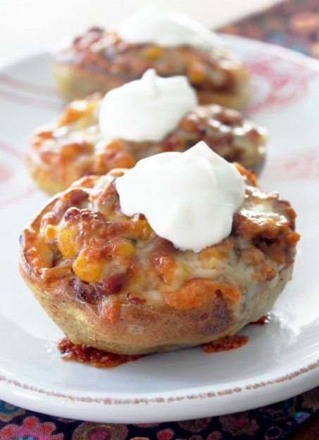 Potato Skins with Bourbon Baked Bean Chili from Foodtastic Mom