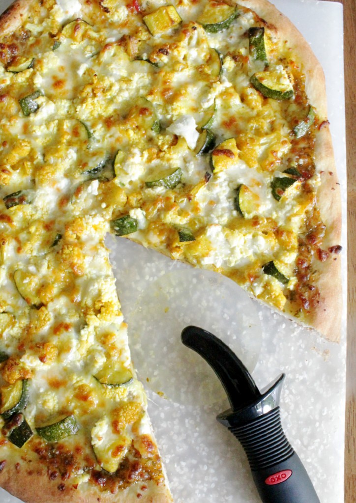 Veggie Curry Pizza by Foodtastic Mom
