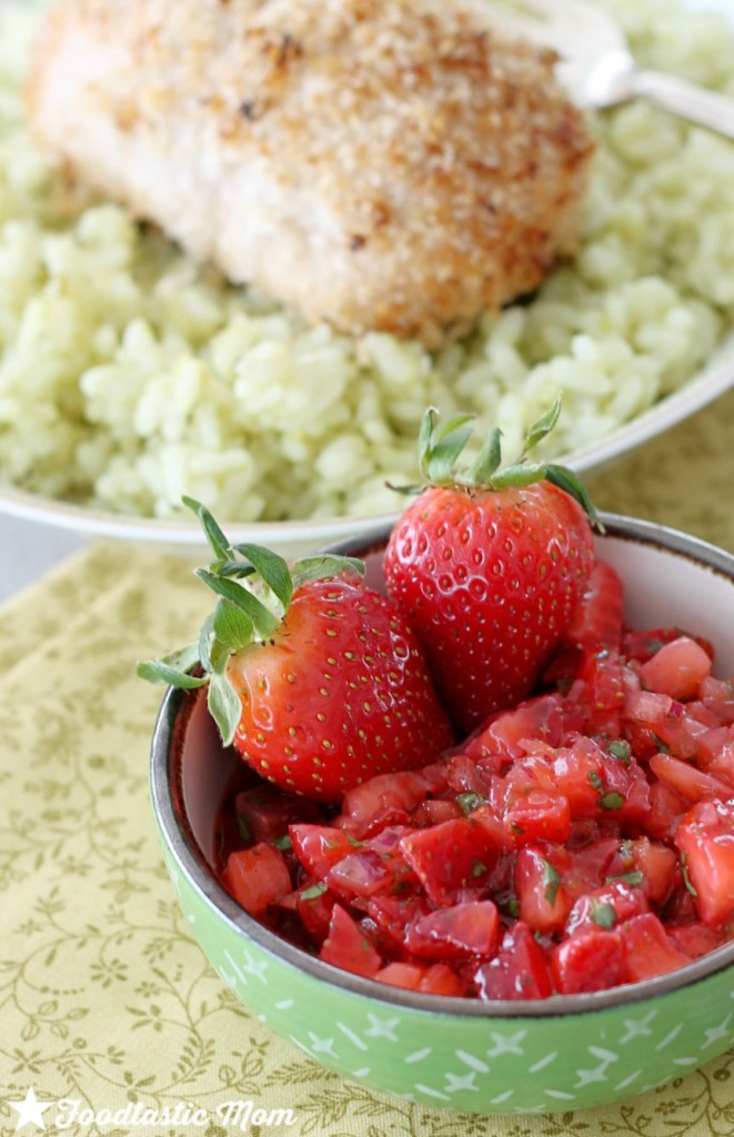 Cheesy Popper Chicken with Strawberry Salsa and Guacamole Rice by Foodtastic Mom