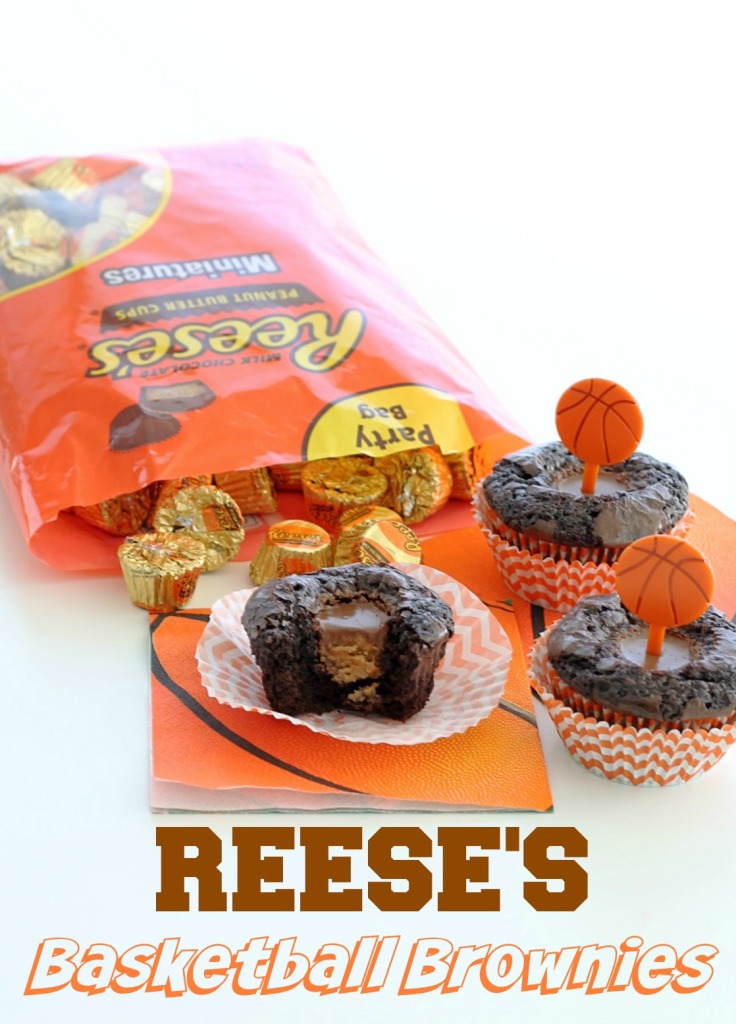 Reese's Basketball Brownies by Foodtastic Mom