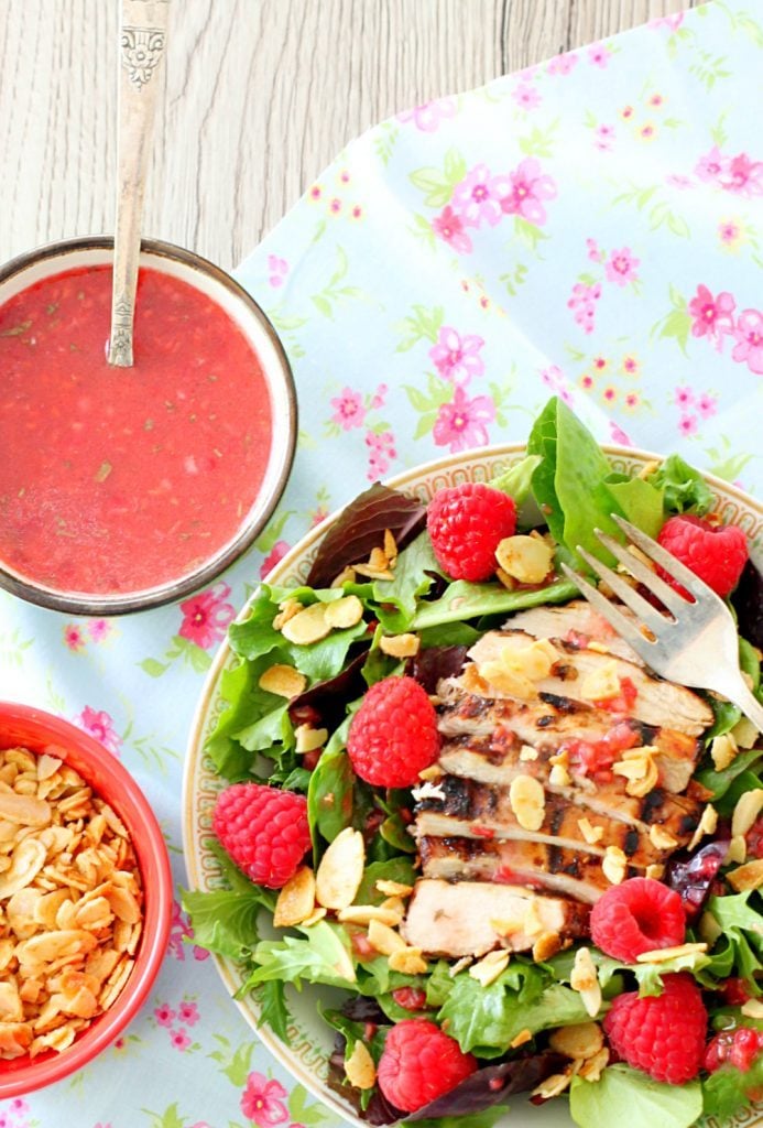 Raspberry Grilled Chicken Salad with Candied Cayenne Almonds by Foodtastic Mom #MazolaCornOil