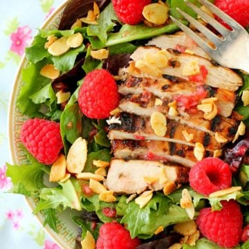 Raspberry Grilled Chicken Salad with Candied Cayenne Almonds by Foodtastic Mom #MazolaCornOil