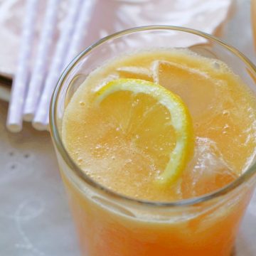 Sparkling Peach Lemonade by Foodtastic Mom #donthesitaste