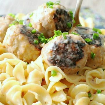 Pork Apple Meatballs with Hard Cider Gravy | Foodtastic Mom #meatballrecipes #meatballs