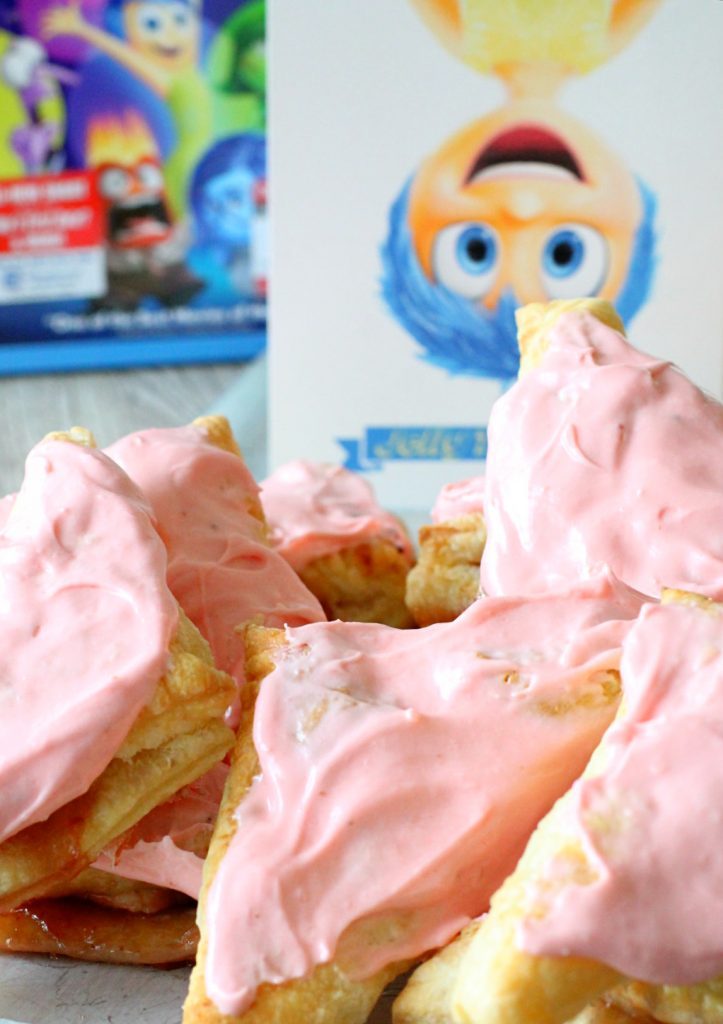 Joyful Jelly Turnovers for an Inside Out Movie Night by Foodtastic Mom