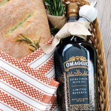 Hostess Gift with Rosemary Bread and OMAGGIO by Foodtastic Mom