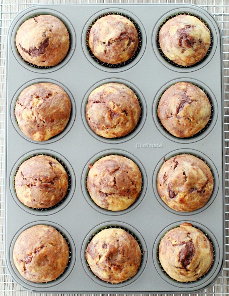 Skinny Peanut Butter, Banana and Chocolate Muffins by Foodtastic Mom