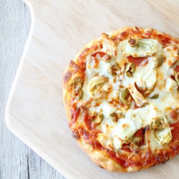 Make Your Own Pizza by Foodtastic Mom