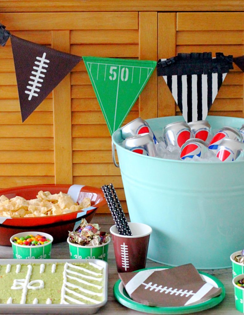 Touchdown Taco Dip by Foodtastic Mom #GameDayGlory