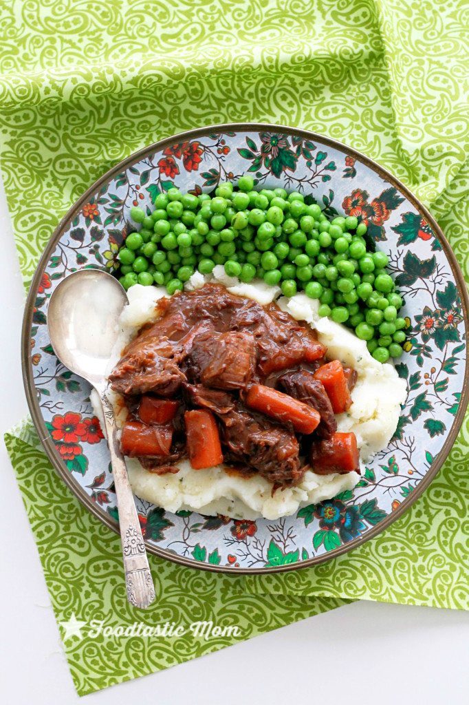 St. Patrick's Day Recipe Round Up by Foodtastic Mom #stpatricksday