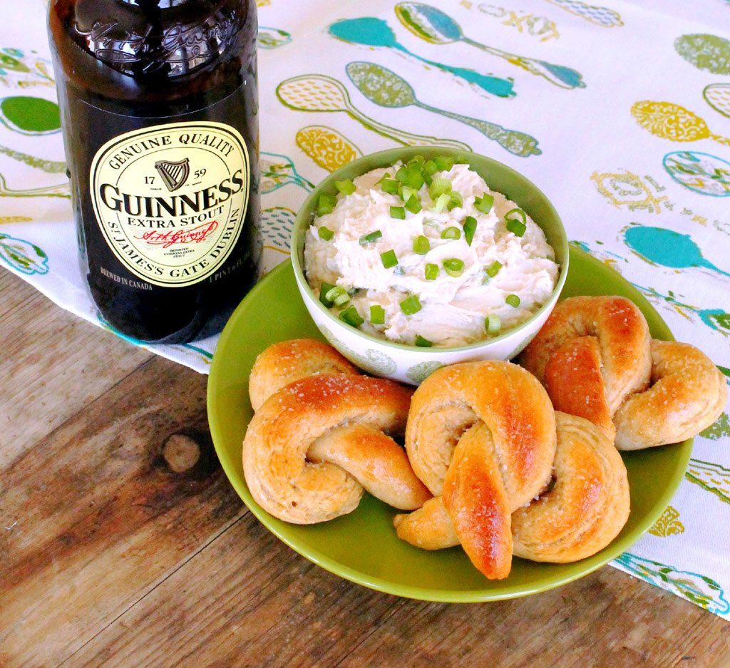 St. Patrick's Day Recipe Round Up by Foodtastic Mom #stpatricksday