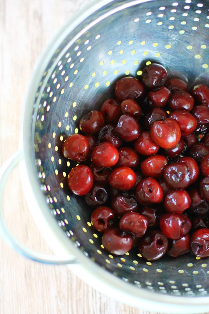 Sweet Cherry Pie by Foodtastic Mom #ShoutSolutions
