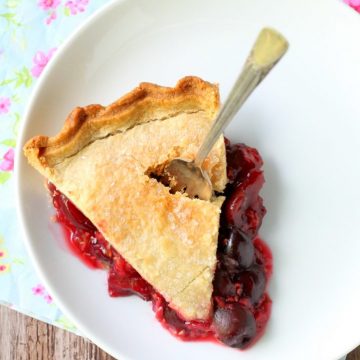 Sweet Cherry Pie by Foodtastic Mom #ShoutSolutions