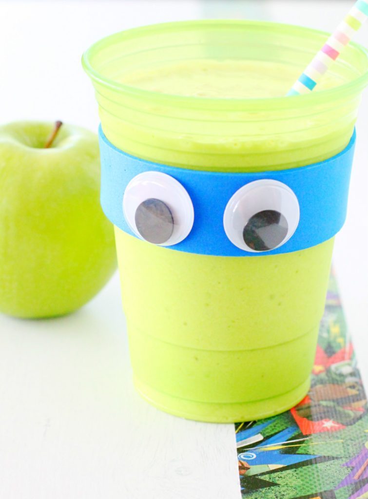 Green Apple Smoothies by Foodtastic Mom #TMNT2andTyson #TMNT2 #CBias