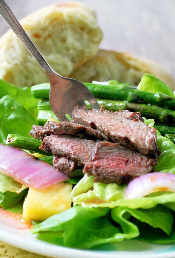 Grilled Steak and Asparagus Salad with Pineapple Vinaigrette by Foodtastic Mom #OhioBeef