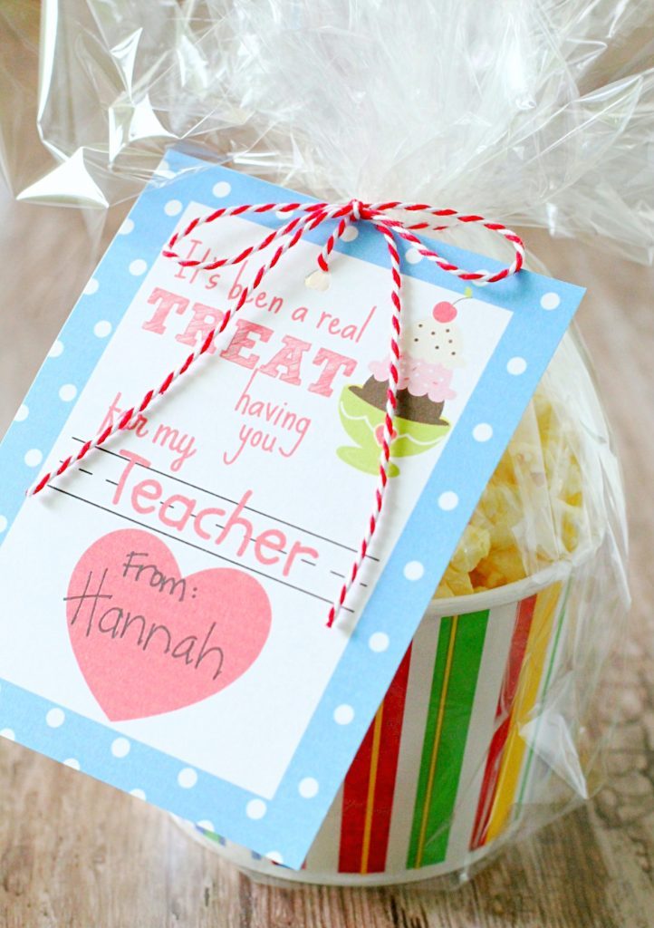 Teacher Gift with Free Printable by Foodtastic Mom