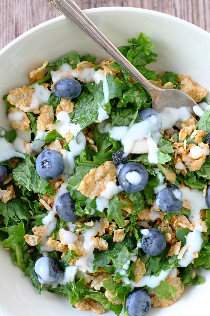 Blueberry Kale Breakfast Salad by Foodtastic Mom #CerealAnytime #ad