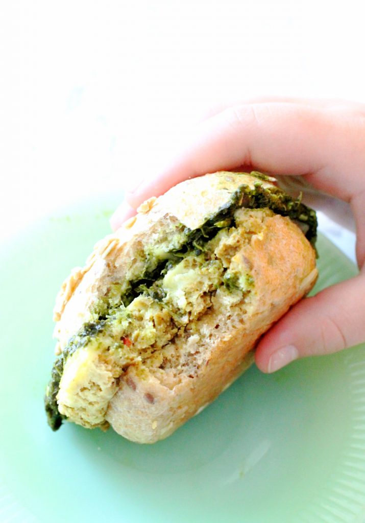 Sweet Earth Breakfast Sandwich Review by Foodtastic Mom #SweetEarth #BetterBreakfast