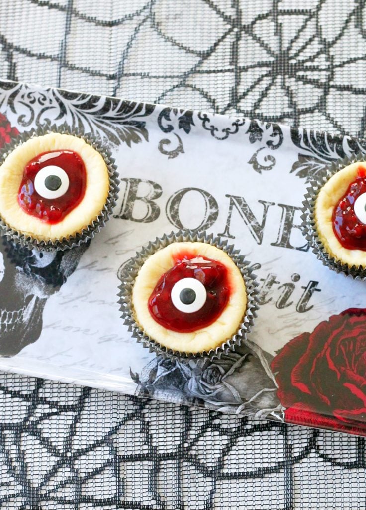 Bloody Eyeball Cheesecakes by Foodtastic Mom