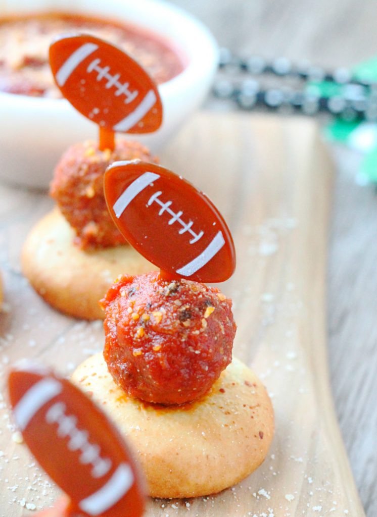 Simple Meatball Mozzarella Stacks by Foodtastic Mom (ad)