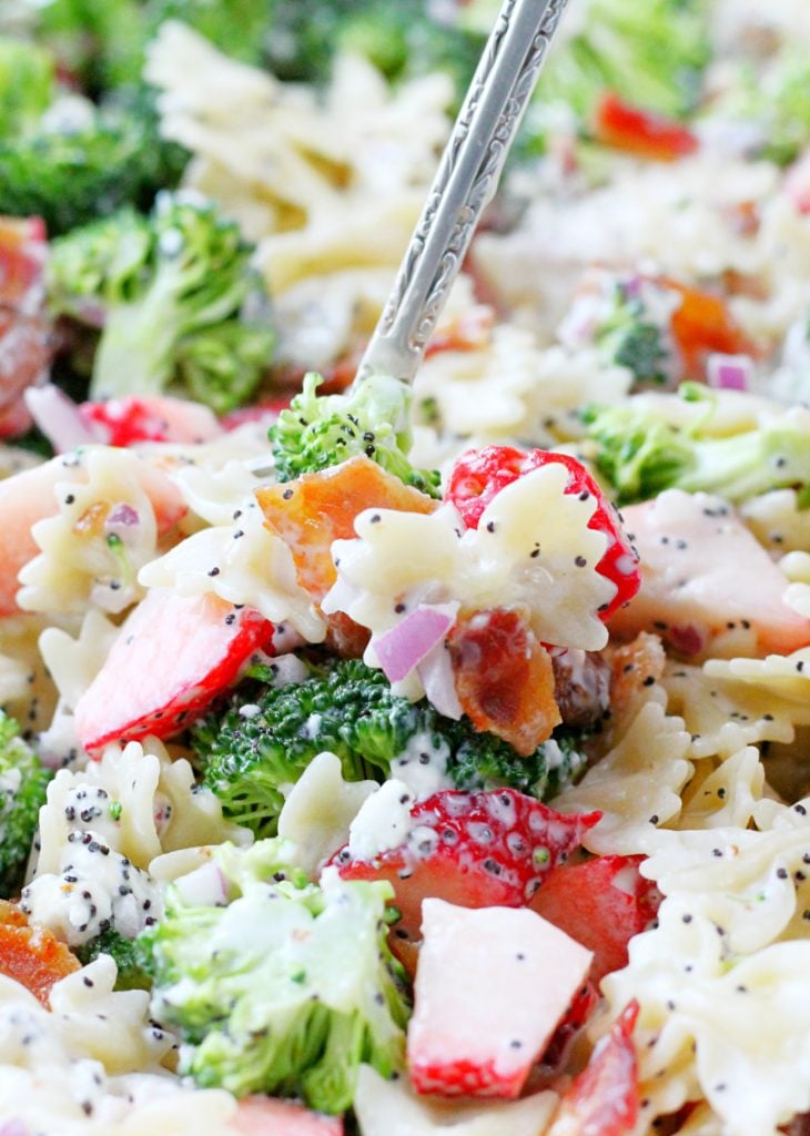 Summer Broccoli Pasta Salad (AD)