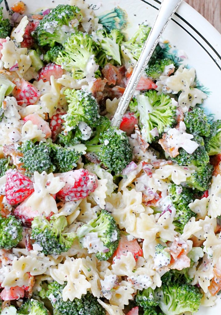 Summer Broccoli Pasta Salad (AD)