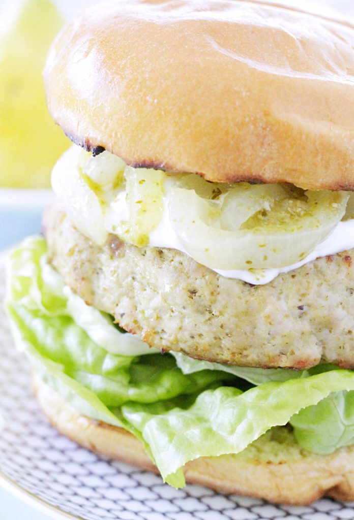 Lemon Pesto Turkey Burgers