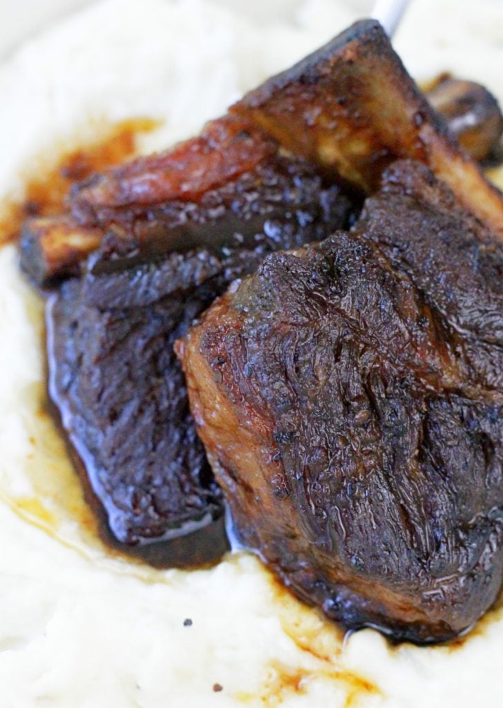 Slow Cooker Short Ribs