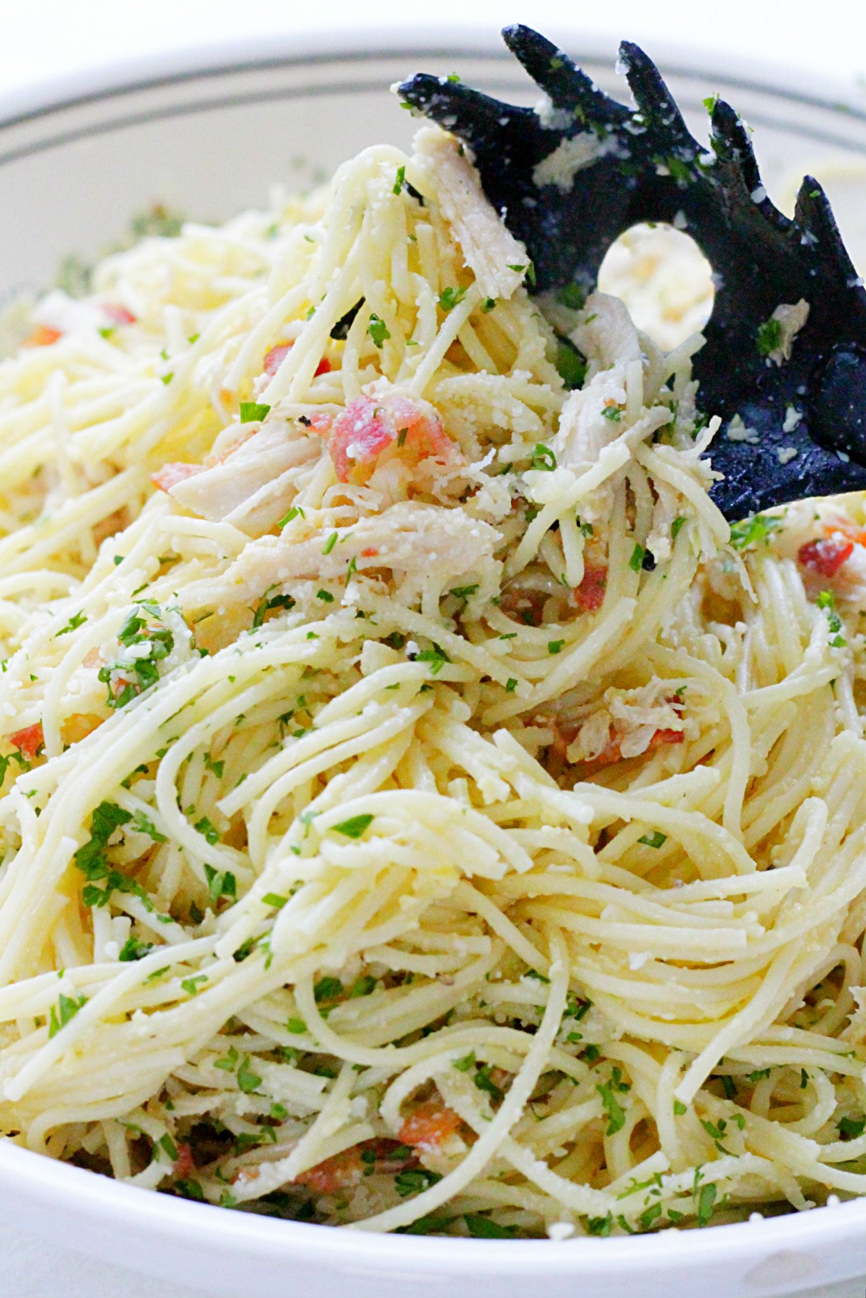 Turkey Carbonara - use up that leftover Thanksgiving turkey! #ohioeggs #ad