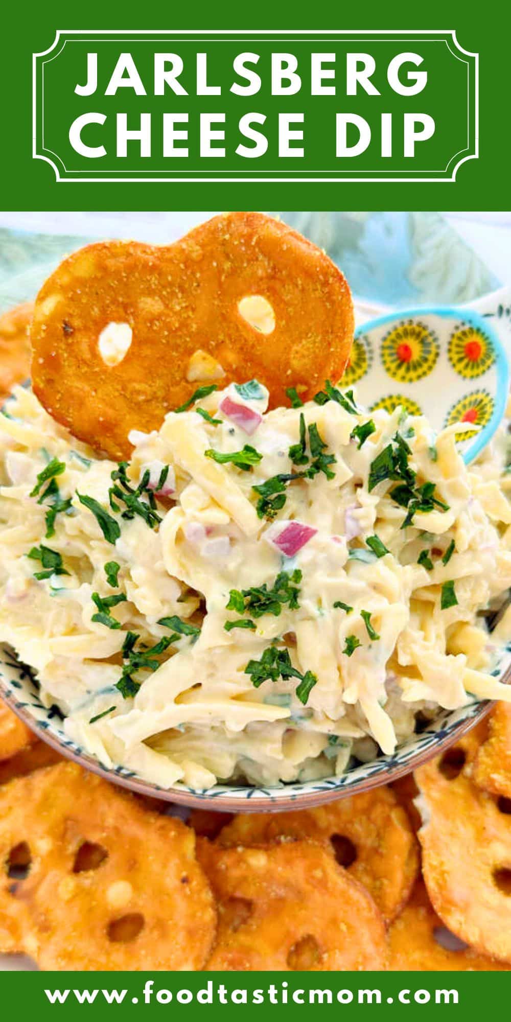 My delicious Jarlsberg cheese dip recipe takes just a few minutes to make and tastes amazing with honey mustard and onion pretzel crisps! via @foodtasticmom