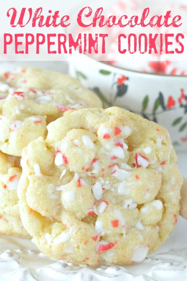 White Chocolate Peppermint Cookies | Foodtastic Mom #christmascookies #whitechocolatepeppermintcookies #cookierecipes via @foodtasticmom
