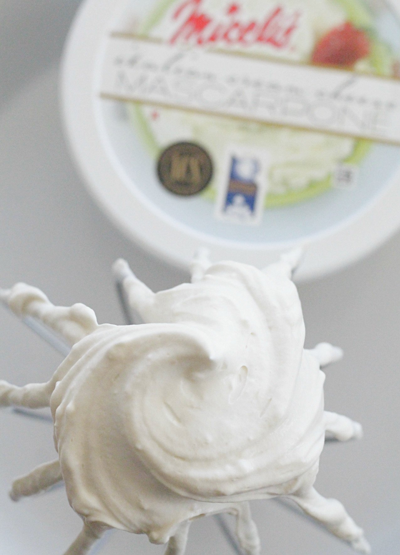 whipped mascarpone cream