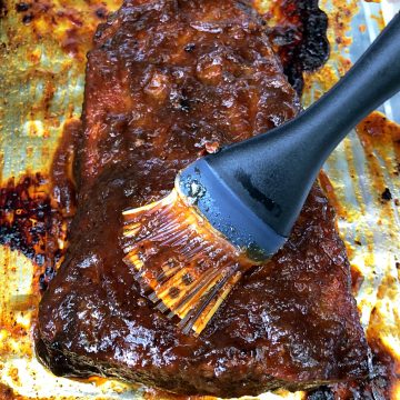 How to Grill Brisket on a Gas Grill | Foodtastic Mom #brisket #brisketrecipes #howtogrillbrisket