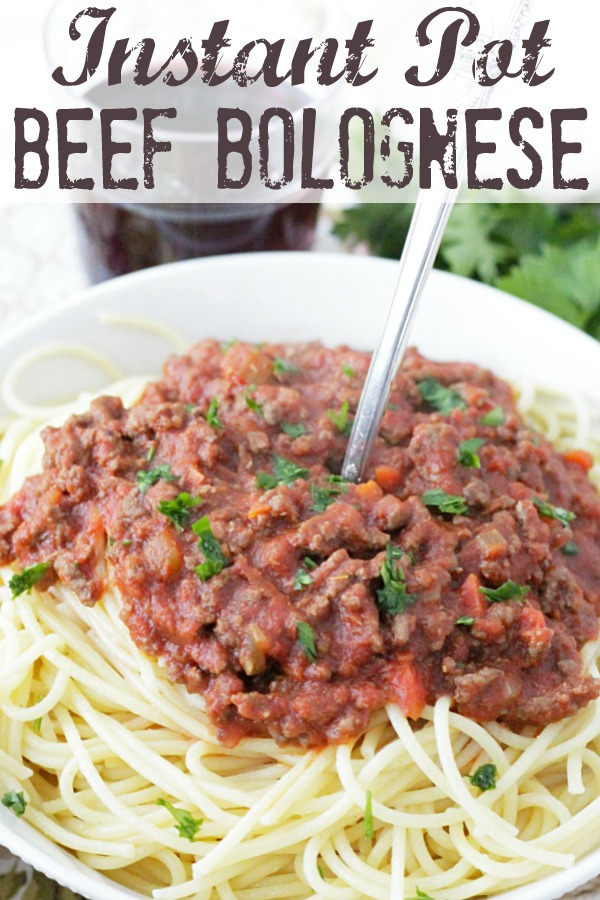 Instant Pot Beef Bolognese Pasta Sauce | Foodtastic Mom #ad #ohiobeef #instantpot #instantpotrecipes #beefrecipes #beefbolognese