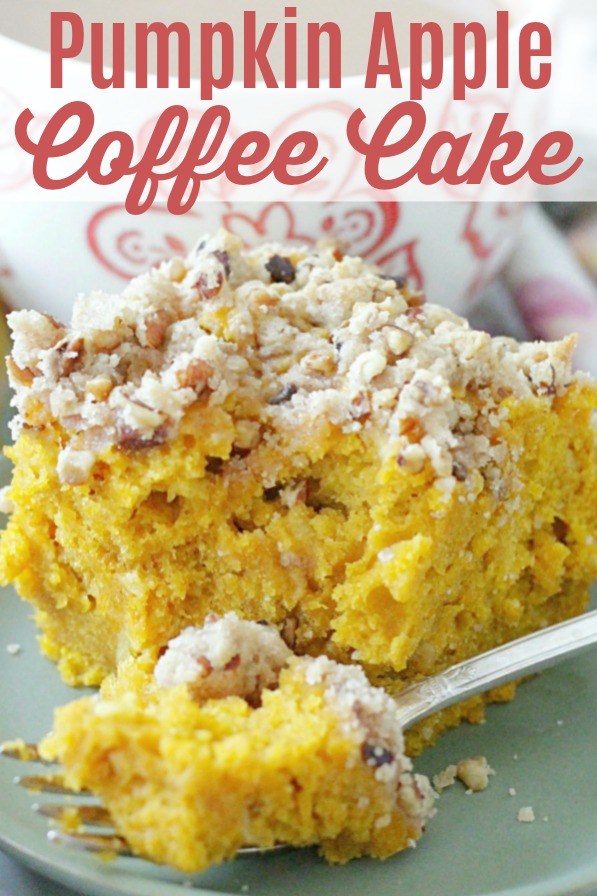 Pumpkin Apple Coffee Cake | Foodtastic Mom #cake #cakerecipes #coffeecake #pumpkin #pumpkinrecipes