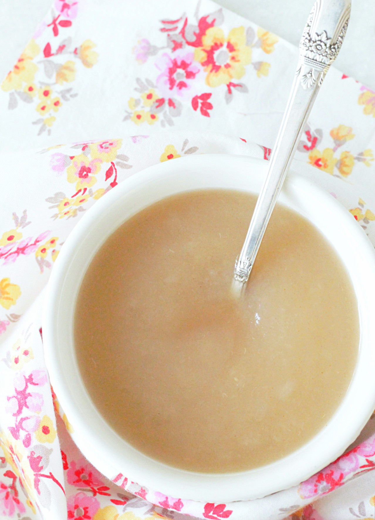 instant pot applesauce in bowl with spoon