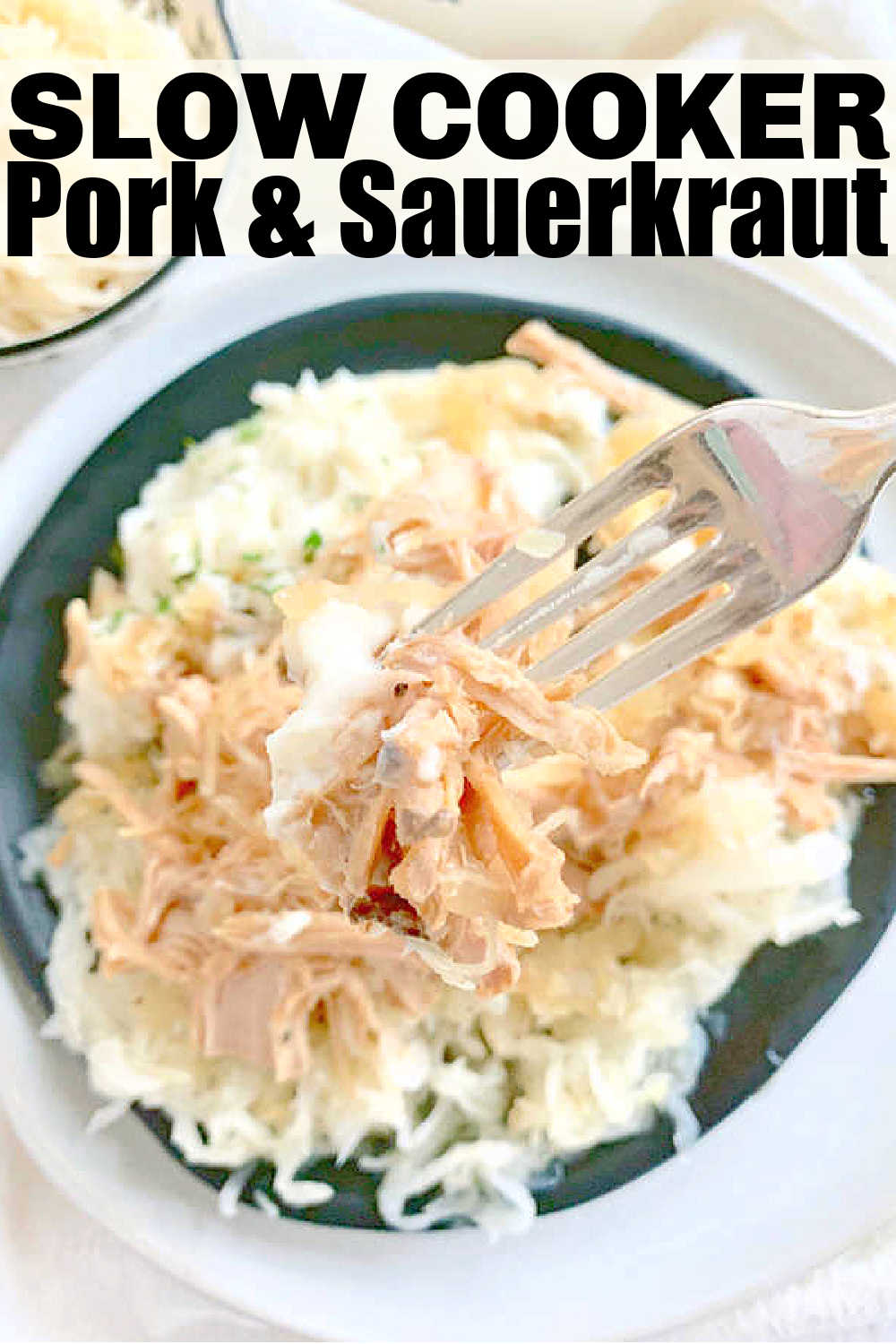 Slow Cooker Pork and Sauerkraut | Foodtastic Mom #porkandsauerkraut #slowcookerpork #porkrecipes #slowcookerporkandsauerkraut #crockpotporkandsauerkraut