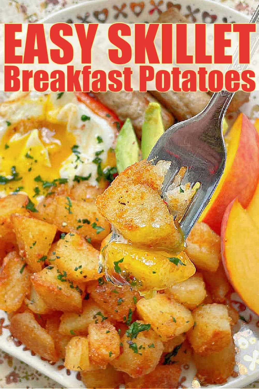 Breakfast Potatoes | Foodtastic Mom #breakfastpotatoes #skilletbreakfastpotatoes #potatorecipes