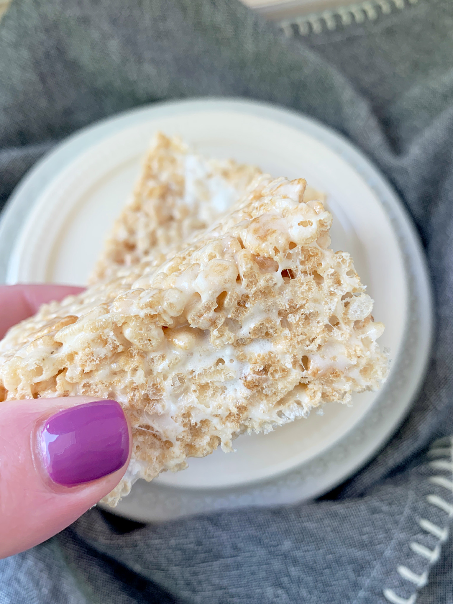 Rice Krispie Treats | Foodtastic Mom #ricekrispietreats #ricekrispiestreats