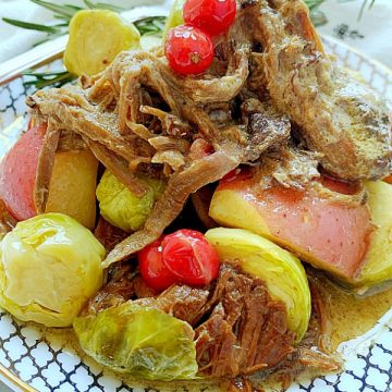 cranberry pot roast with potatoes and Brussels sprouts