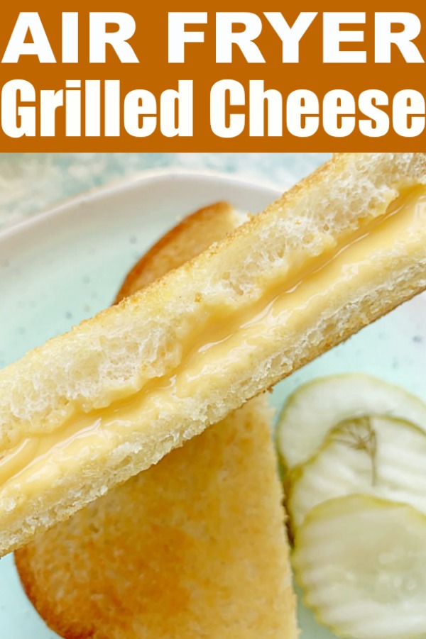 Air Fryer Grilled Cheese | Foodtastic Mom #airfryerrecipes #grilledcheese #grilledcheeserecipes #airfryergrilledcheese via @foodtasticmom