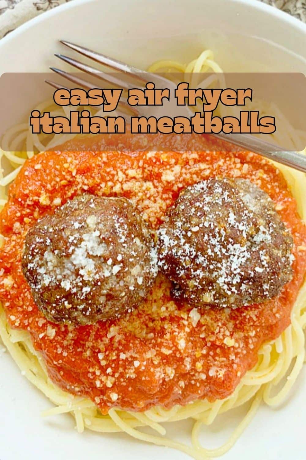 Once you try Air Fryer Meatballs you'll wonder why you ever made meatballs any other way. These meatballs are perfectly cooked. via @foodtasticmom