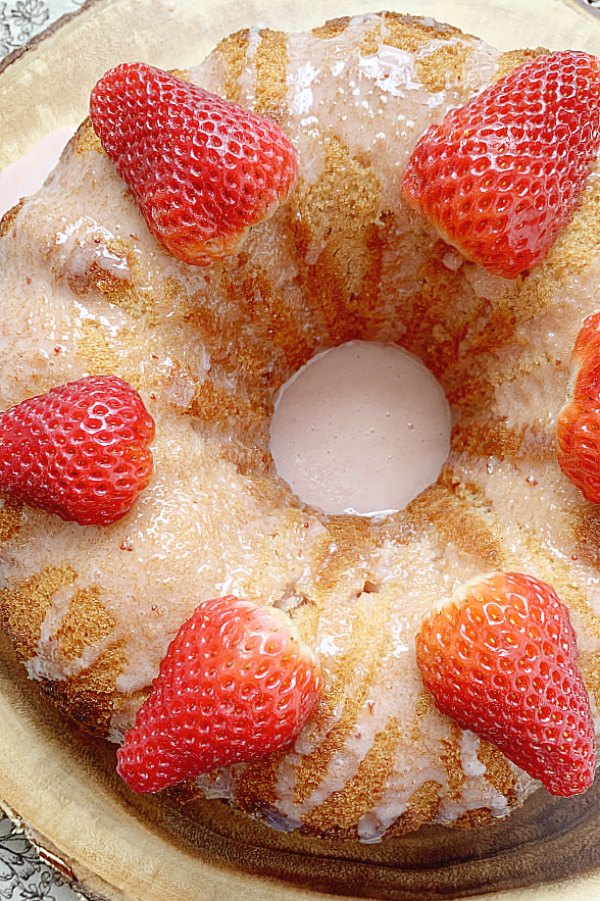 overhead view of strawberry bundt cake