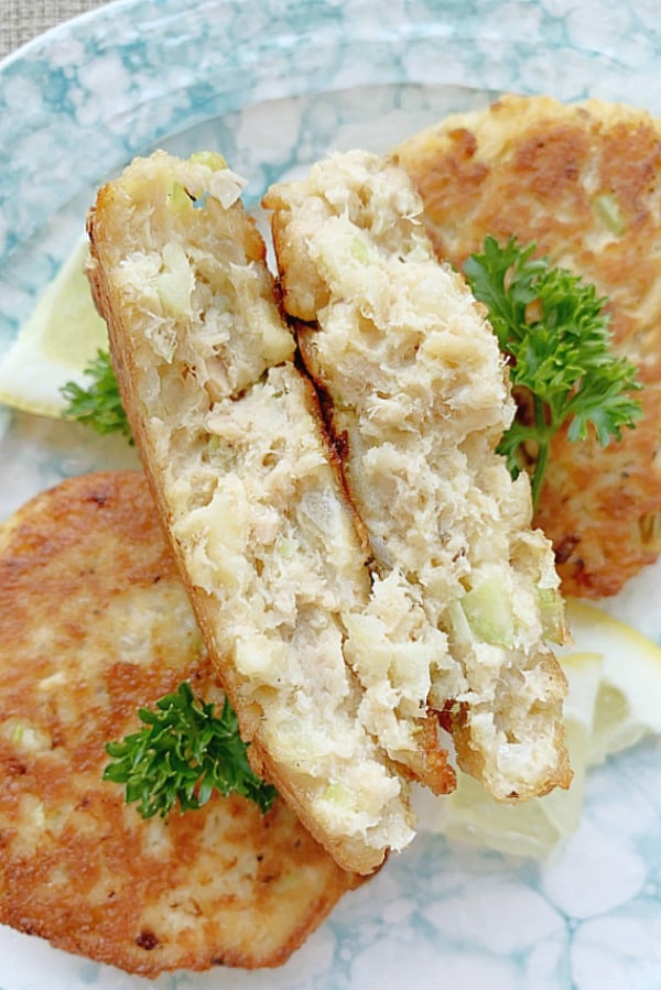 inside view of cooked salmon patty