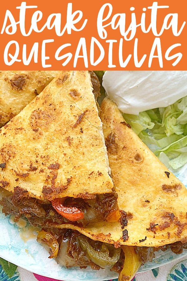Steak Fajita Quesadillas | Foodtastic Mom #steakrecipes #steakfajitas #quesadillarecipes