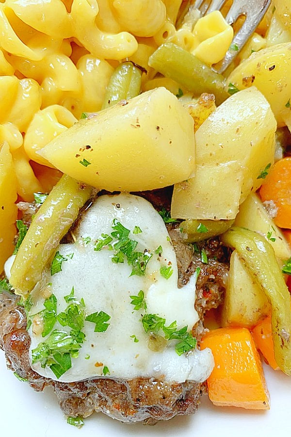 hobo dinner on a plate with macaroni and cheese