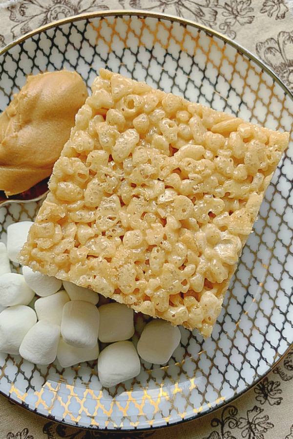 one peanut butter rice krispie treat on a plate